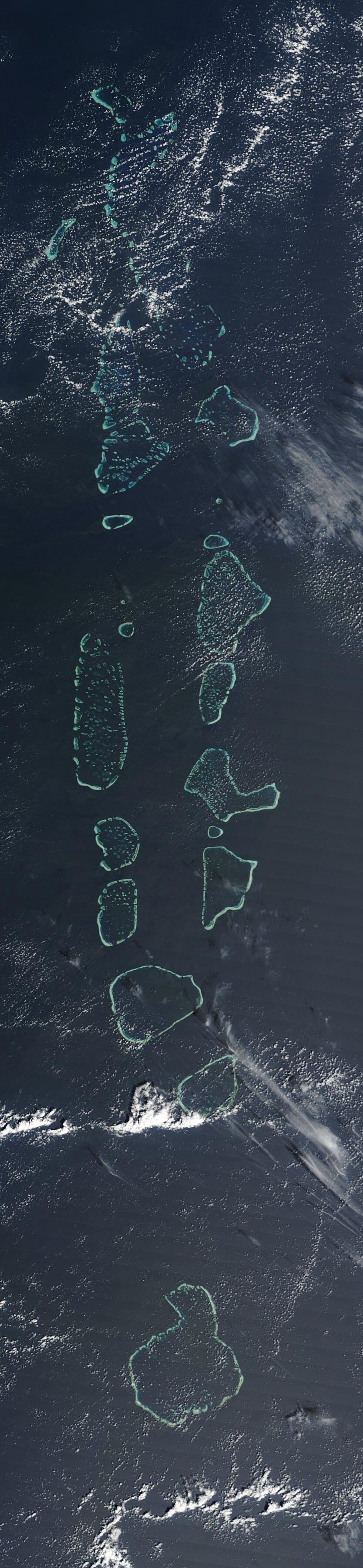 malediven satellit bild
