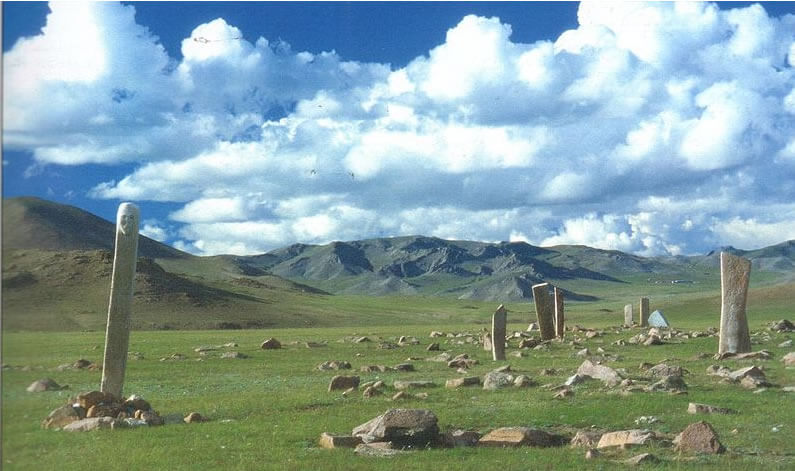 deer stones im mongoleia