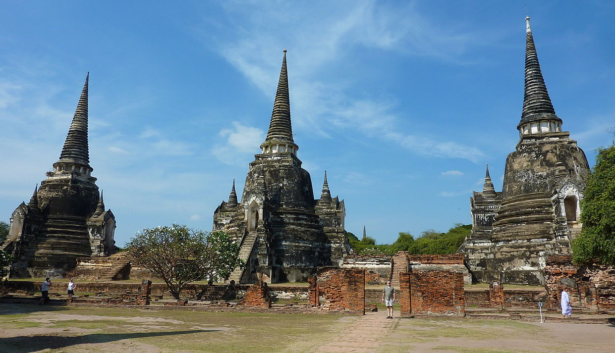 stupas ayutthaya historisch park thailand