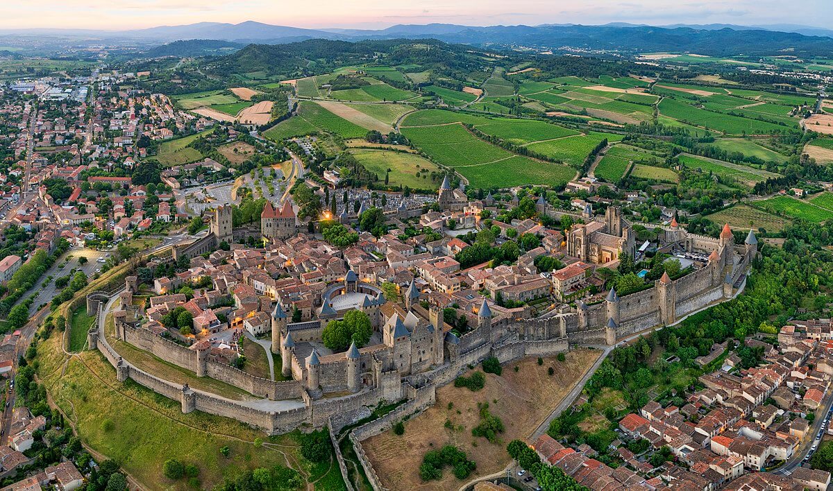 carcassonne luftaufnahme frankreich